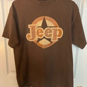 Vintage brown men’s size medium Jeep T-shirt leather stitch look logo from 2008